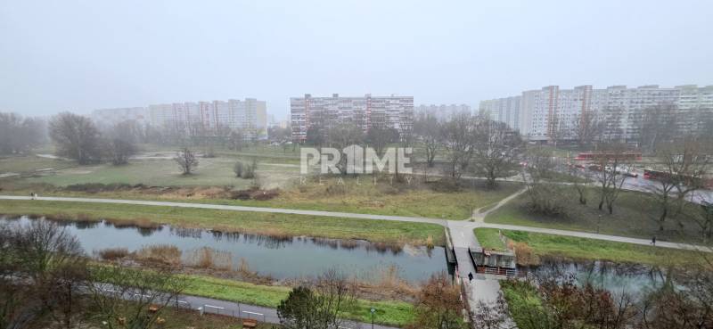 PEKNÝ 3i BYT, 3 X SAMOSTATNÁ IZBA, LOGGIA, Ševčenkova ulica, Petržalka