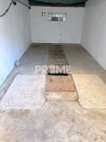 SAMOSTATNÁ GARÁŽ ( 16 m2 ), Gemerská ulica, NIVY, Ružinov
