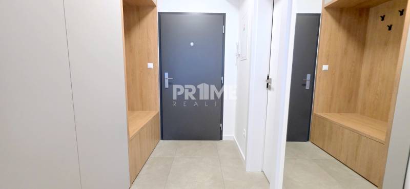 MODERNÝ 2i byt, DIAMNAT, BALKÓN, KLÍMA, PARKING, Rybničná ulica