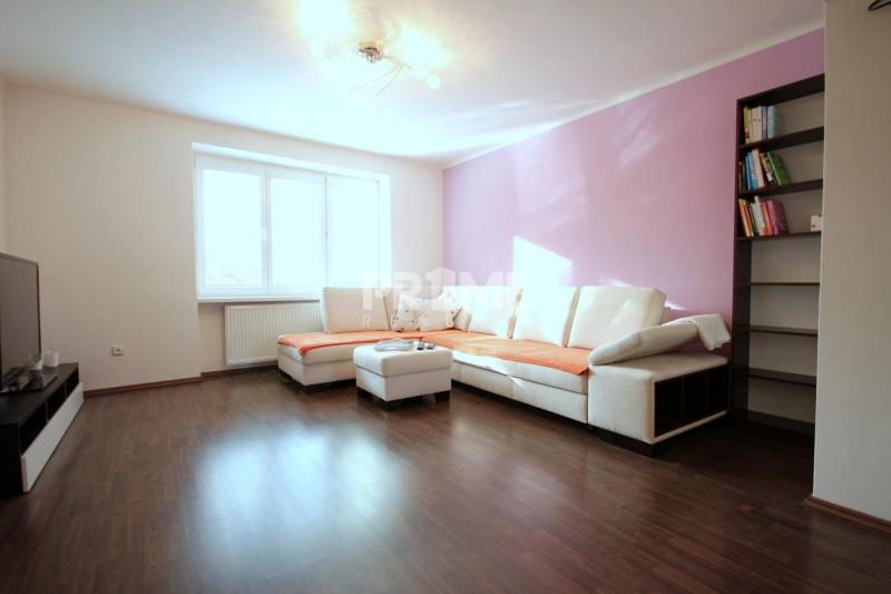 Moderný 2i byt, balkón, tehla, tichá lokalita, Kadnárova ul., Rača