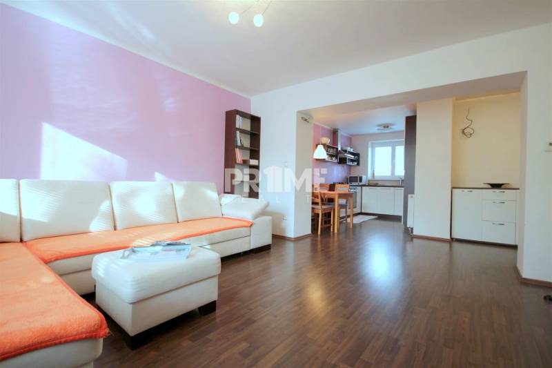 Moderný 2i byt, balkón, tehla, tichá lokalita, Kadnárova ul., Rača