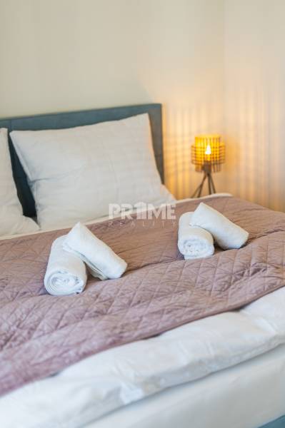 EXKLUZÍVNY 2i byt, PRÍSTAVNA,LOGGIA ,CHLADENIE,PARKING,Plynárenská ul.