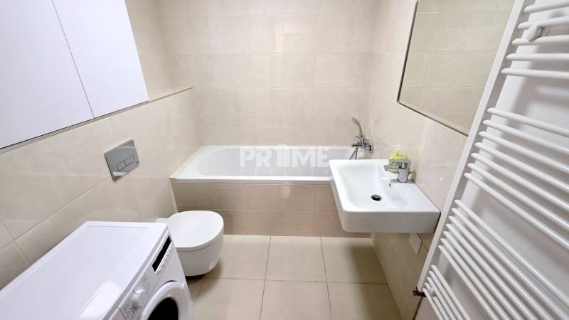 MODERNÝ 2i byt, NOV., PARKING, LOGGIA, VÝHĽAD, FUXOVA, Bosákova ulica