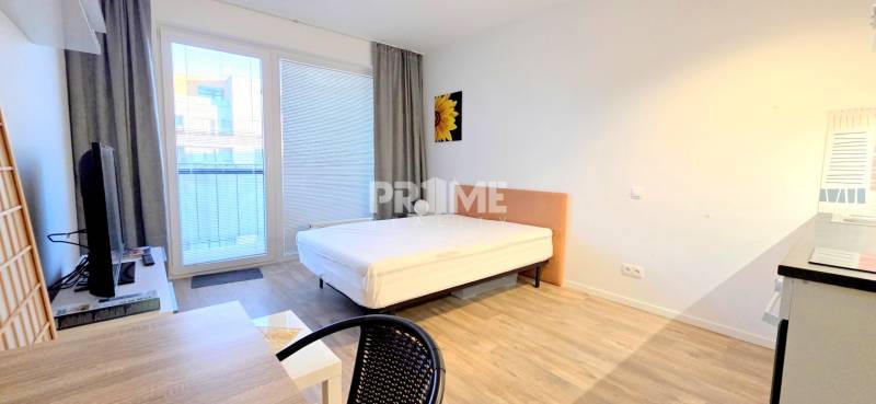 Pekná Garsónka, REKONŠTRUKCIA, BALKÓN, Zuzany Chalupovej, Petržalka