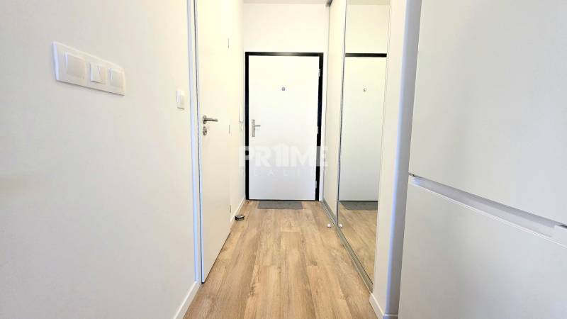 Pekná Garsónka, REKONŠTRUKCIA, BALKÓN, Zuzany Chalupovej, Petržalka