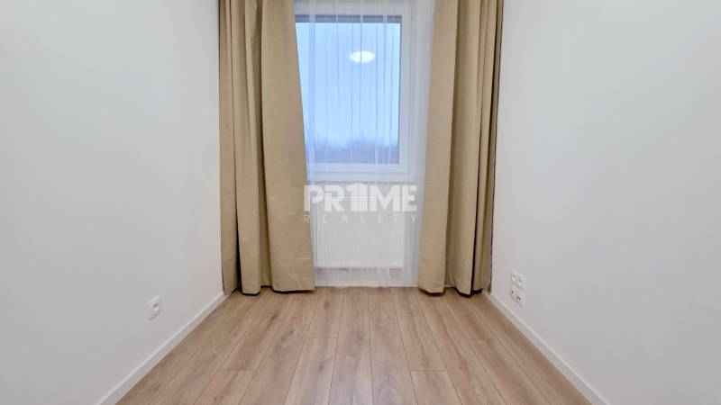 BÝVAJ PRVÝ V 2,5i byte, OVOC.SADY, BALKÓN,PARKING, Ivanska cesta