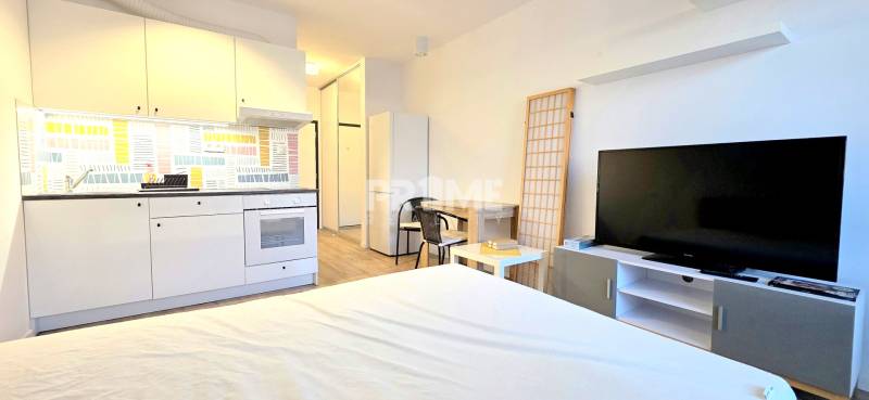 Pekná Garsónka, REKONŠTRUKCIA, BALKÓN, Zuzany Chalupovej, Petržalka