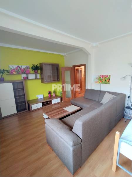 Pekný 1i byt, REKONŠTUKCIA, ŠTRKOVEC, BALKÓN, Svidnícka ulica, Ružinov