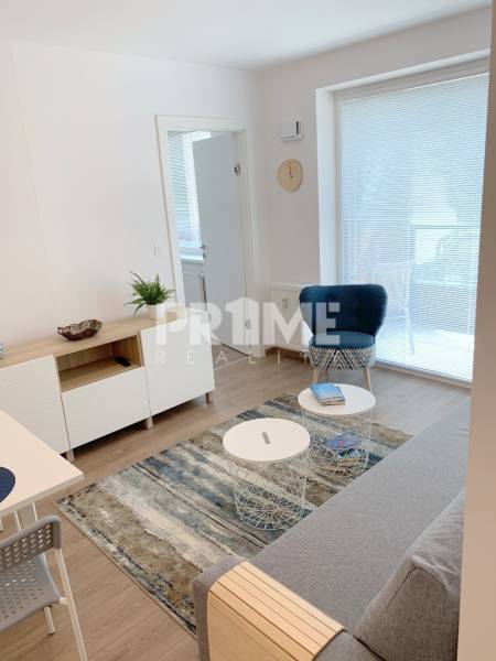 MODERNÝ 2,5i byt, NOVOSTAVBA, BALKÓN, Urban Residence, Nové mesto