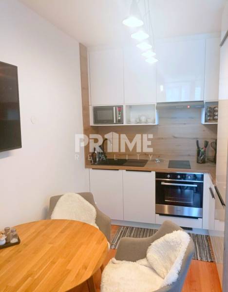 MODERNÝ 2i byt, NOVOSTAVBA, BALKÓN, PARKING, KLÍMA, Galvániho ulica