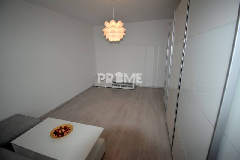 SLNEČNÝ 2i byt, REKONŠTRUKCIA, 2 X SAMOST.IZBA, BALKÓN, Haburská ulica