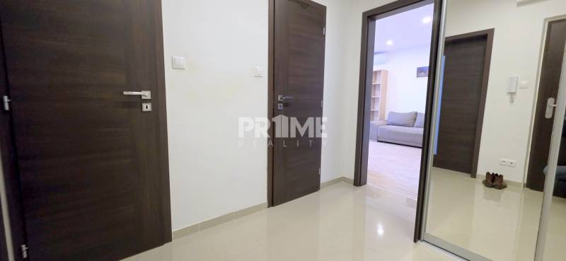 MODERNÝ 2i byt, REKONŠTRUKCIA, KLÍMA, MOZARTOVA ulica, Horský park