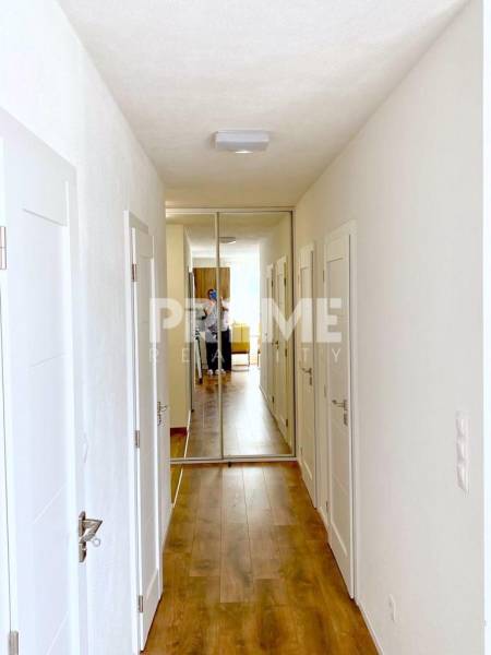 MODERNÝ 3i byt, NOVOSTAVBA, TERASA ( 84 m2), Muchovo námestie