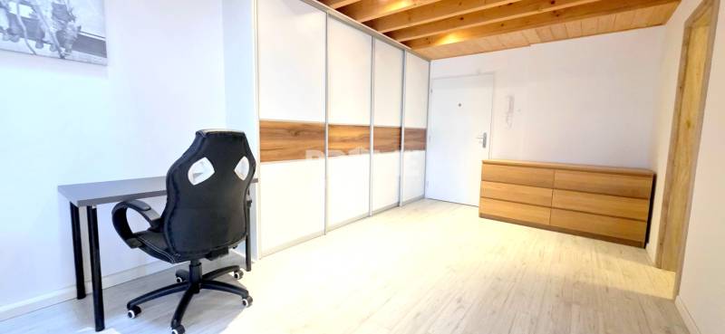 U NÁS !!! MEZONETOVÝ 2i byt, REKONŠTRUKCIA, KLÍMA, Štefanovičova ulica