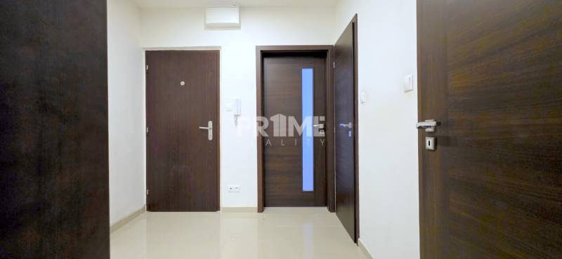 MODERNÝ 2i byt, REKONŠTRUKCIA, KLÍMA, MOZARTOVA ulica, Horský park