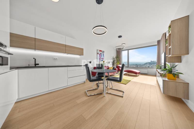 EXKLUZÍVNY 2i byt (16 p.),SKY PARK, KLÍMA, VÝHĽAD, PARKING, VEŽA I