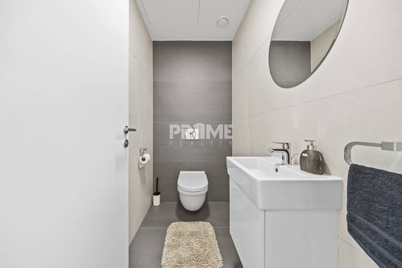 EXKLUZÍVNY 2i byt (16 p.),SKY PARK, KLÍMA, VÝHĽAD, PARKING, VEŽA I