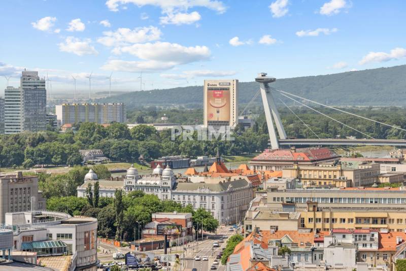 EXKLUZÍVNY 2i byt (16 p.),SKY PARK, KLÍMA, VÝHĽAD, PARKING, VEŽA I