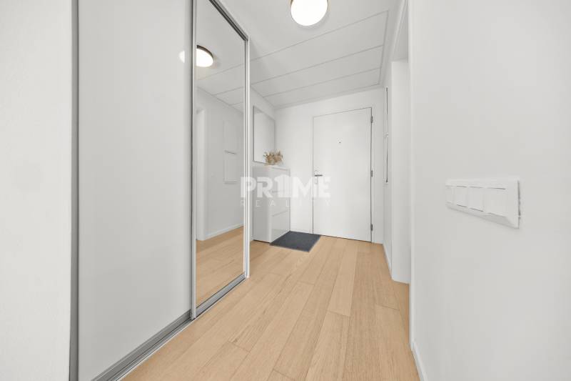 EXKLUZÍVNY 2i byt (16 p.),SKY PARK, KLÍMA, VÝHĽAD, PARKING, VEŽA I