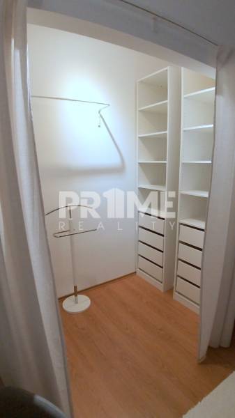 Pekný 2i byt, REKONŠTRUKCIA, CENTRUM, Bukureštská ulica, Staré Mesto