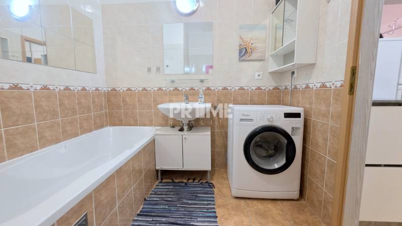 SLNEČNÝ 1i byt, PEGAS, LOGGIA, KLÍMA, Vyšehradská ulica, Petržalka