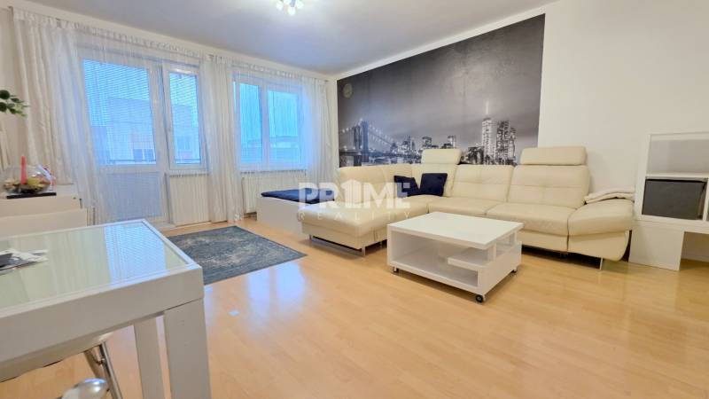 SLNEČNÝ 1i byt, PEGAS, LOGGIA, KLÍMA, Vyšehradská ulica, Petržalka