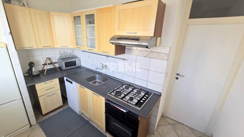 Príjemný 1i byt - výborná vybavenosť priamo okolí, Hlavná ul., Stupava