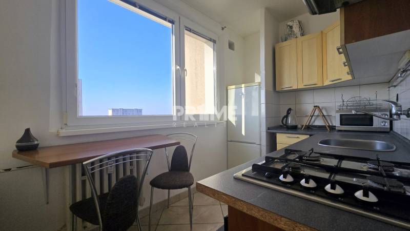 Príjemný 1i byt - výborná vybavenosť priamo okolí, Hlavná ul., Stupava