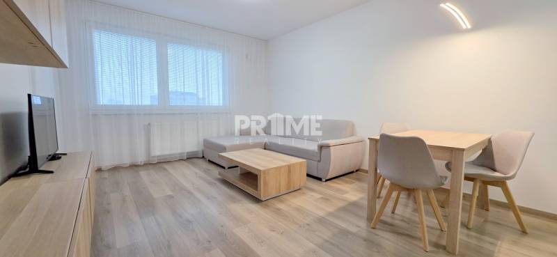 MODERNÝ 2i byt, NOV., PARKING, LOGGIA, VÝHĽAD, FUXOVA, Bosákova ulica