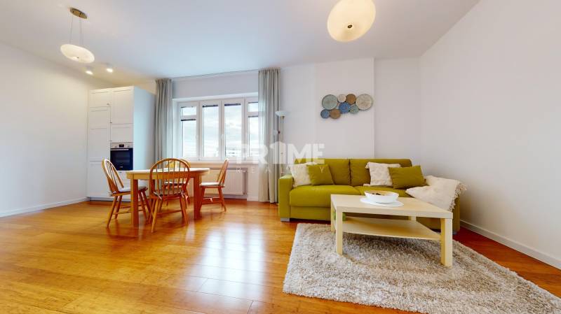 ŠTÝLOVÝ 3i byt, REKONŠTRUKCIA, KLÍMA, Karadžičova ulica, Staré Mesto