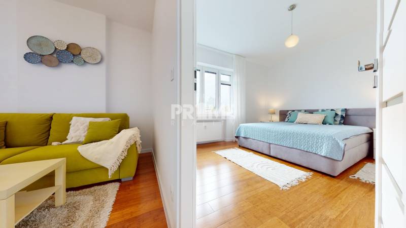 ŠTÝLOVÝ 3i byt, REKONŠTRUKCIA, KLÍMA, Karadžičova ulica, Staré Mesto