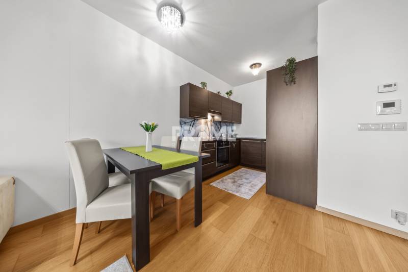 KRÁSNY 2i byt, KLÍMA, LOGGIA,VÝHĽAD,PANORAMA CITY, Landererova ulica