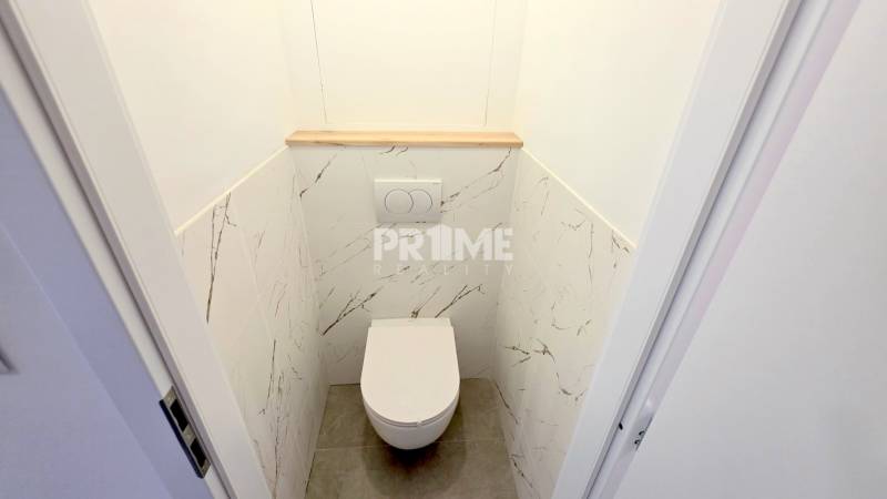 MODERNÝ 3i byt, KOMPLETNÁ REKONŠTRUKCIA, LOGGIA, BALKÓN, Narcisová ul.