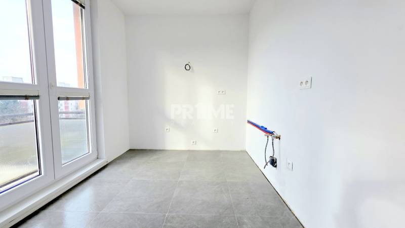 MODERNÝ 3i byt, KOMPLETNÁ REKONŠTRUKCIA, LOGGIA, BALKÓN, Narcisová ul.