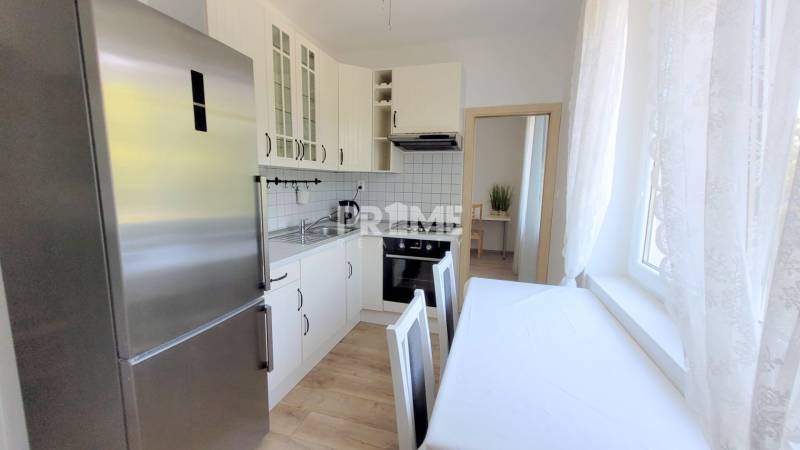 Krásny 2i byt, REKONŠTRUKCIA, BALKÓN, KLÍMA, Smolnícka ulica, Ružinov