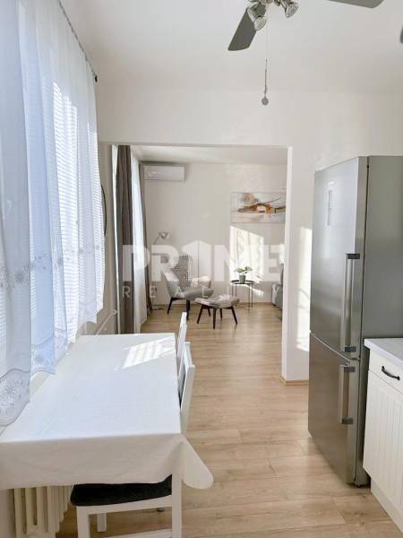 Krásny 2i byt, REKONŠTRUKCIA, BALKÓN, KLÍMA, Smolnícka ulica, Ružinov