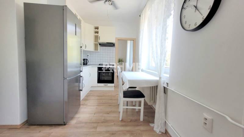 Krásny 2i byt, REKONŠTRUKCIA, BALKÓN, KLÍMA, Smolnícka ulica, Ružinov