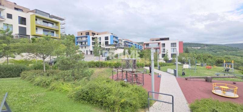 LUXUSNÝ 3i byt,PARKING,CHLADENIE,TERASA,Grand Koliba, Frankovská ulica