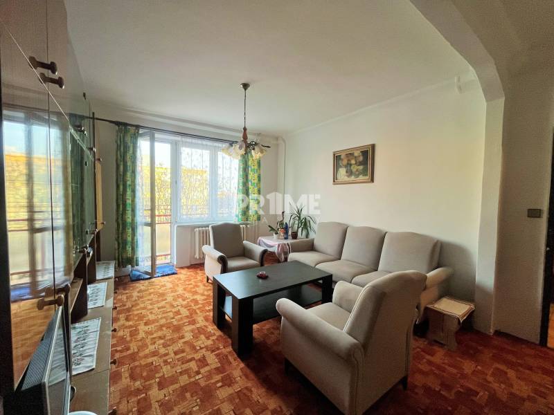 Priestranný 3i byt, loggia, zariadený, Sklenárova, Ružinov 