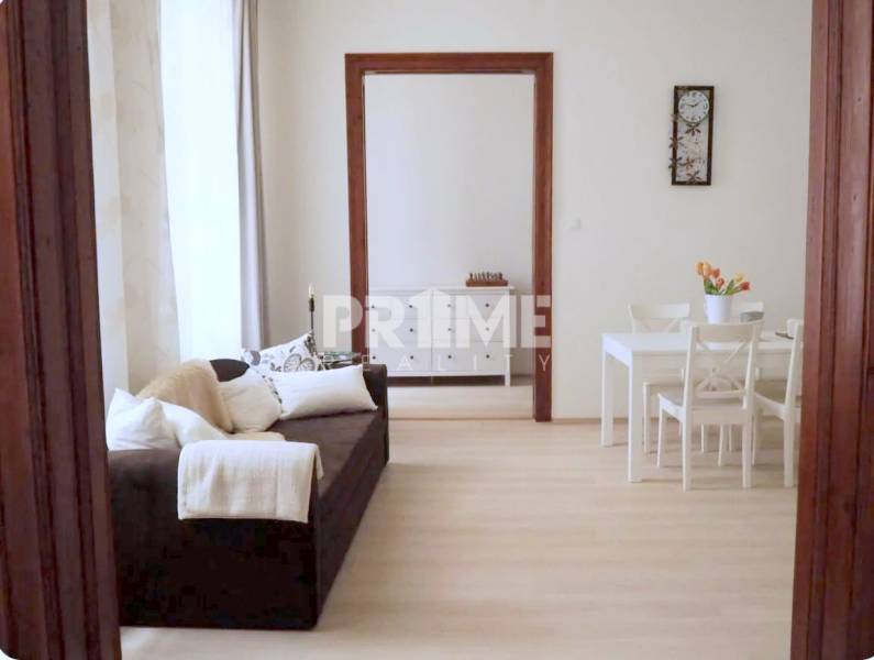 U NÁS !!! Pekný 2i byt, CENTRUM, REKONŠTRUKCIA, Klobučnícka ulica