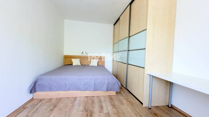 Krásny 2i byt, REKONŠTRUKCIA, BALKÓN, KLÍMA, Smolnícka ulica, Ružinov