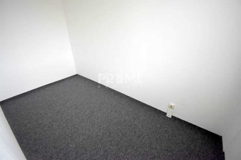 Pekný 3i byt, 3 x NEPRIECH.IZBA, BALKÓN, Radarová ulica, Ostredky