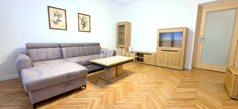 MODERNÝ 2,5i byt, REKONŠTRUKCIA,2 X BALKÓN,Brnianska ulica,Staré Mesto