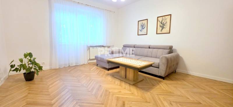 MODERNÝ 2,5i byt, REKONŠTRUKCIA,2 X BALKÓN,Brnianska ulica,Staré Mesto