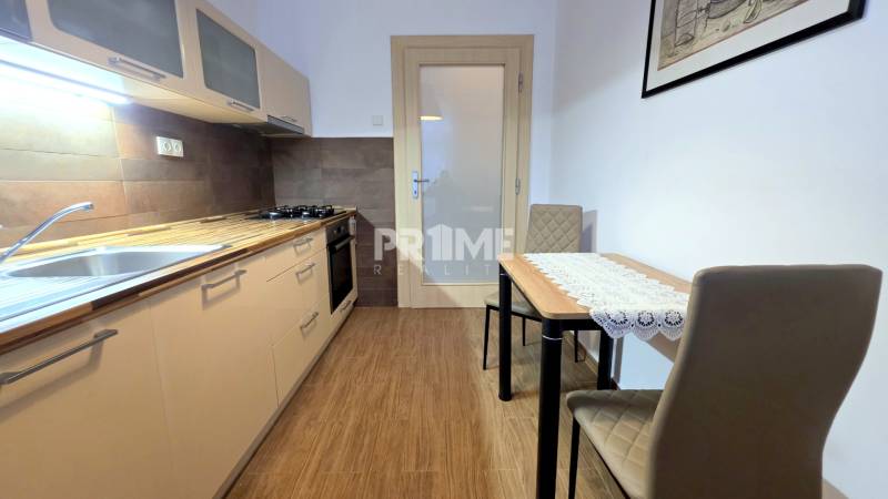 MODERNÝ 2,5i byt, REKONŠTRUKCIA,2 X BALKÓN,Brnianska ulica,Staré Mesto