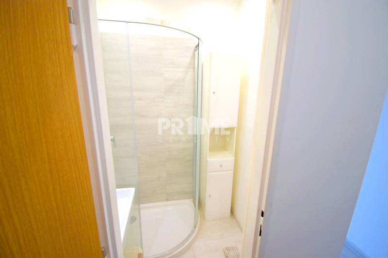 SLNEČNÝ 2i byt, REKONŠTRUKCIA, 2 X SAMOST.IZBA, BALKÓN, Haburská ulica