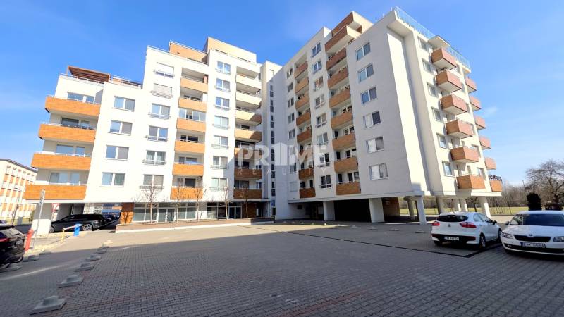 MODERNÝ 2i byt ( 58 m2 ), PARKING, ŠATNÍK, LOGGIA, Nobelová ulica