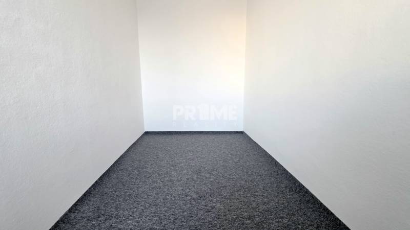 Pekný 3i byt, 3 x NEPRIECH.IZBA, BALKÓN, Radarová ulica, Ostredky