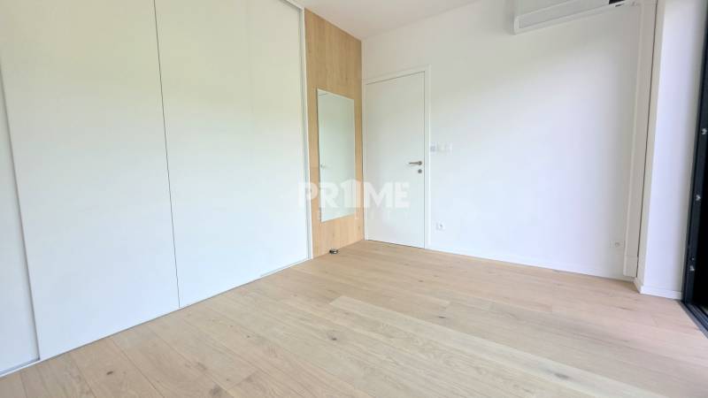 LUXUSNÝ 3i byt,PARKING,CHLADENIE,TERASA,Grand Koliba, Frankovská ulica