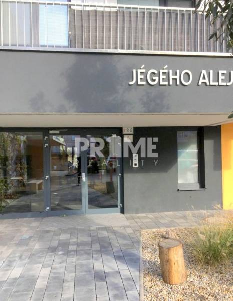 U NÁS !!! Pekný 2i byt, NOVOSTAVBA, BALKÓN, VYHĽAD, Jégeho alej